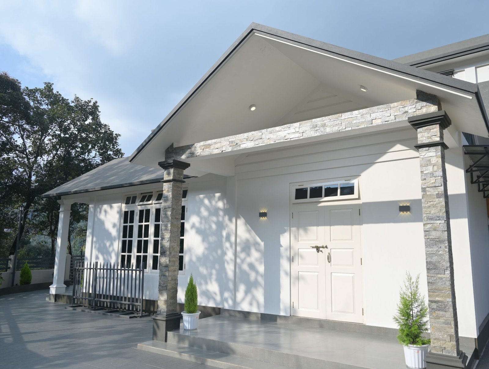 Selected House (2)